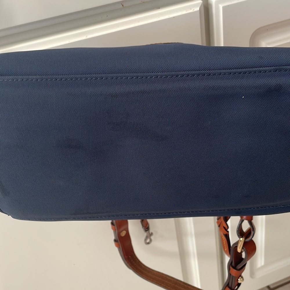 Dooney and Bourke large Erica satchel bag - Picture 8 of 10
